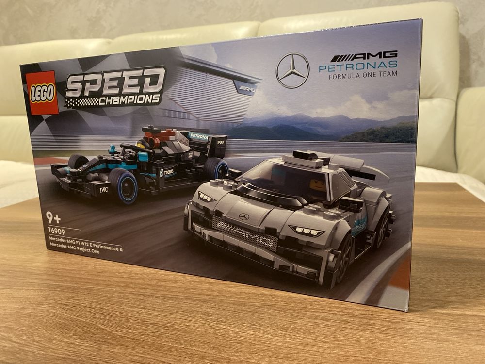 Lego Speed Champions Mercedes-AMG 76909