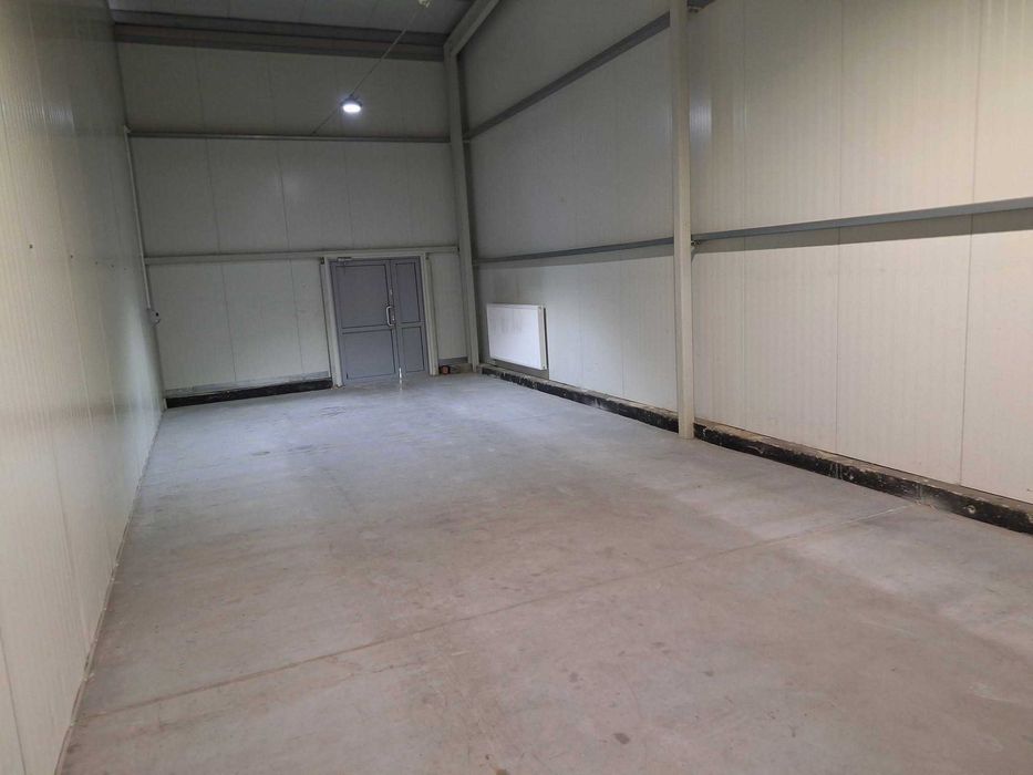 Hala produkcyjno-magazynowa + budynek socjalny_monitoring_1600 m2
