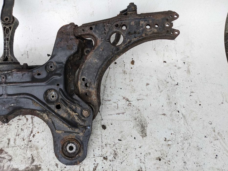 Volkswagen VW Golf IV Sanki Wózek Belka Przód