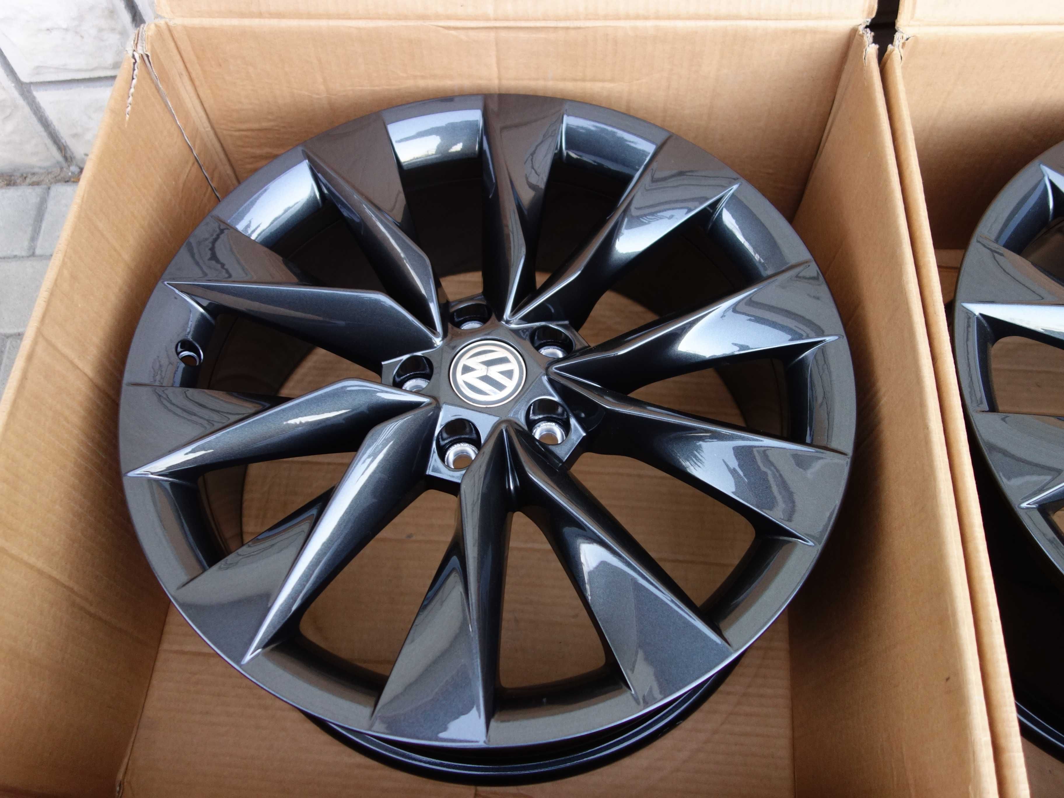 Felgi SKODA SUPERB III RS KODIAQ Enyaq KAROQ Ocatvia  19''  Nowe Oem