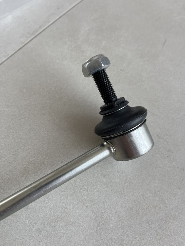 Łącznik drążka stabilizatora przód Citroen C2,C3,DS3,Peugeot 1007,206