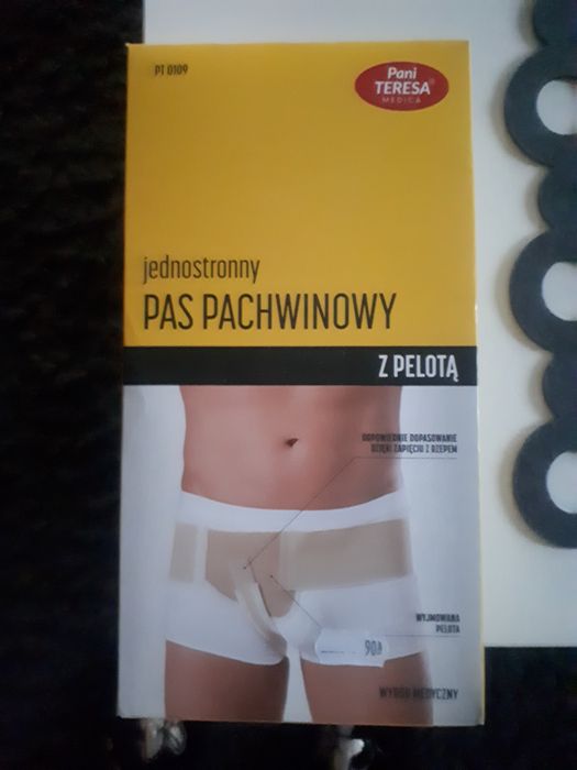 Pas pachwinowy jednostronny.