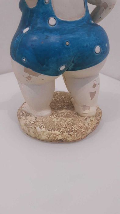 Пляжниця,декоративна фігурка штучний камінь 185грн