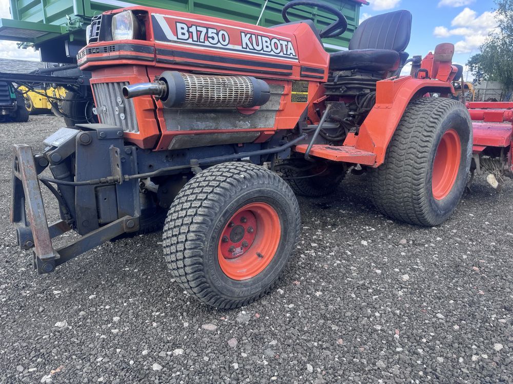 Minitraktorek  Kubota