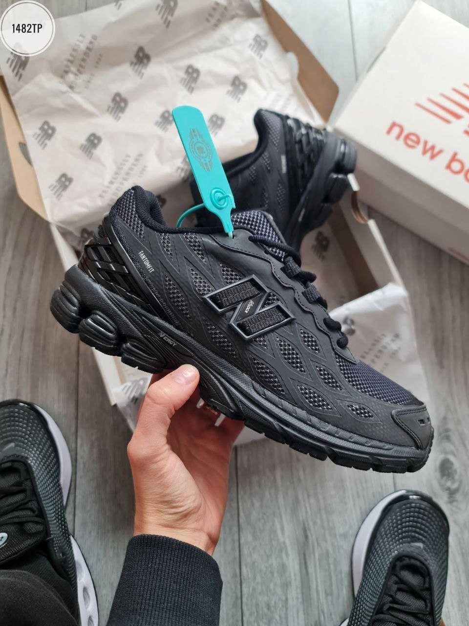 Мужские кроссовки New Balance 1906R FantomFit Black/Blue. 41-45