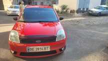 Продаю Ford Fiesta 2003