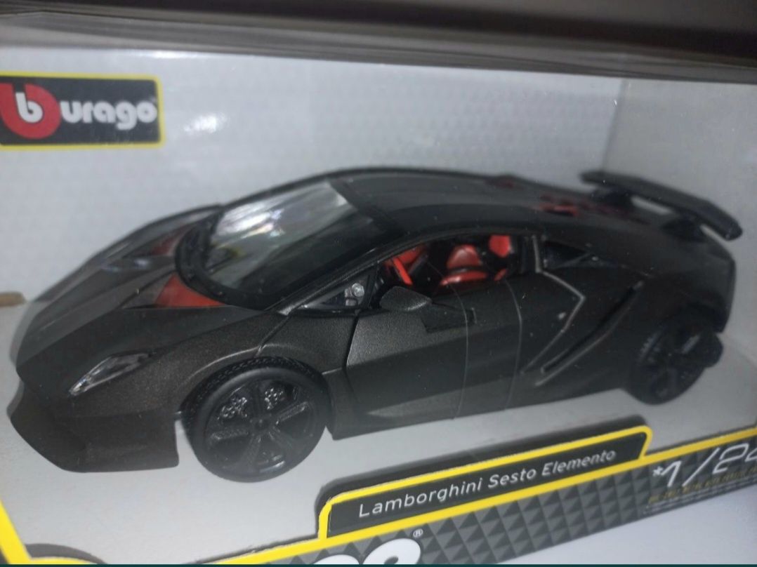 Bburago Lamborghini Sesto Elemento,,szary,skala 1:2