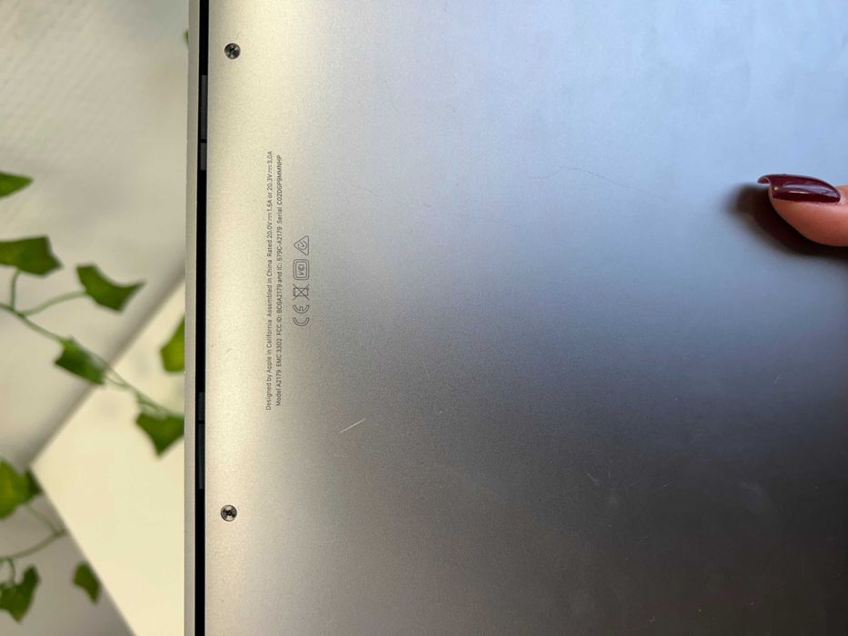MacBook Air (Retina, 13-calowy, 2020 r.)