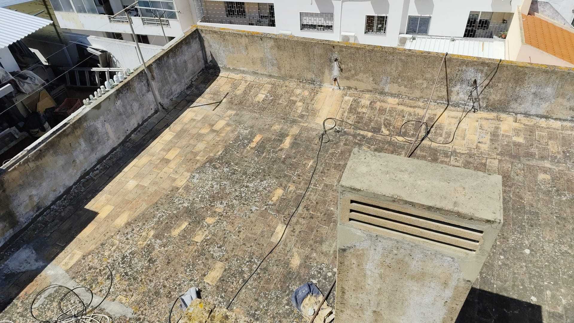 Pintura e impermeabilização de edifícios