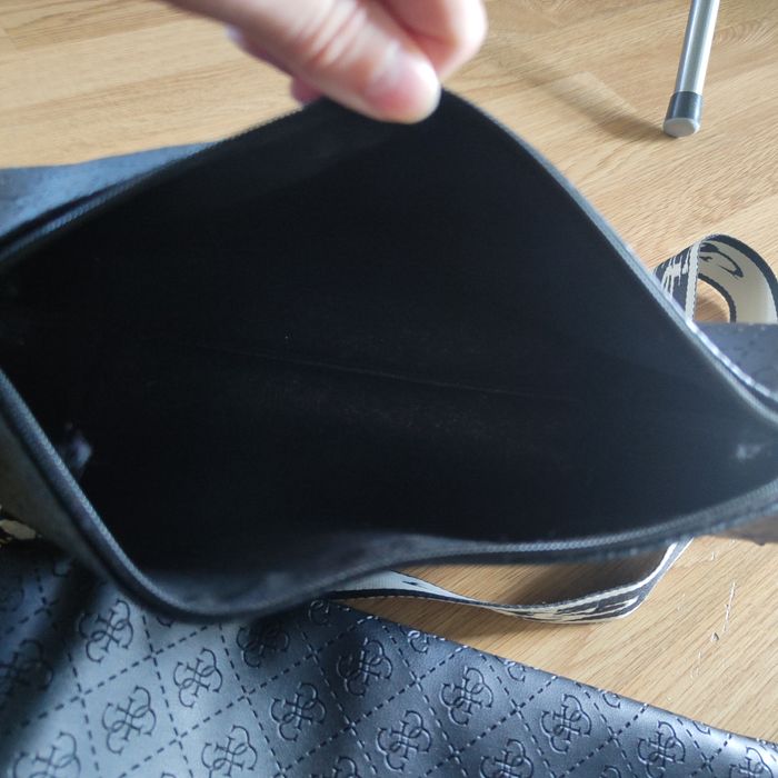 Torebka guess 2 sztuki duża oraz listonoszka.