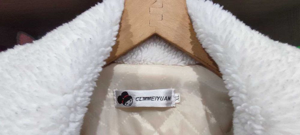 Шуба штучна біла