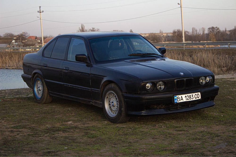 Bmw e34 m50b20(безванос)