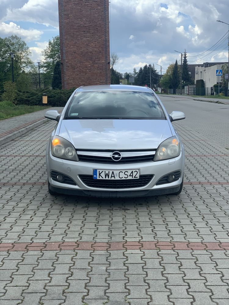 Opel Astra H GTC z gazem / wspomaganie / tempomat / climatronic