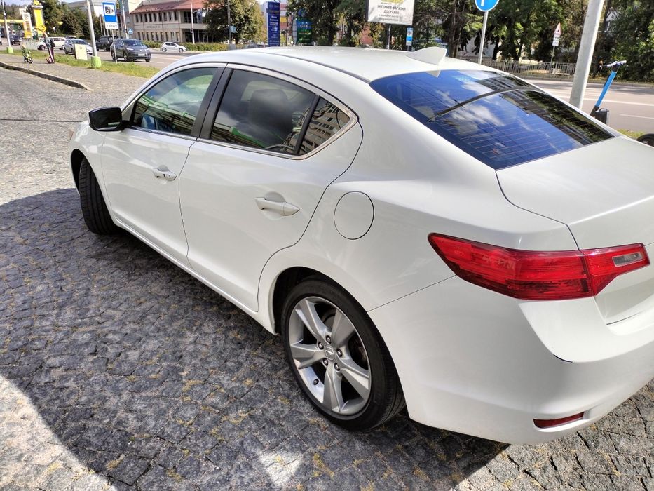 Akura ILX 2014 2.0 avtomat