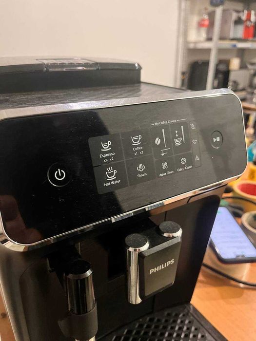 Philips LatteGO EP2220  Philips Кавоварка Кавова машина late