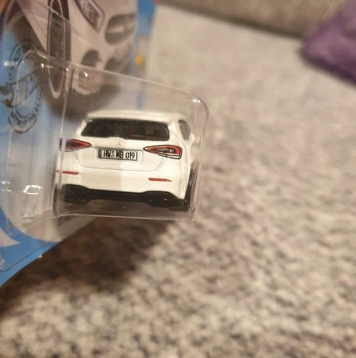 19 mercedes-benz A-class hot wheels