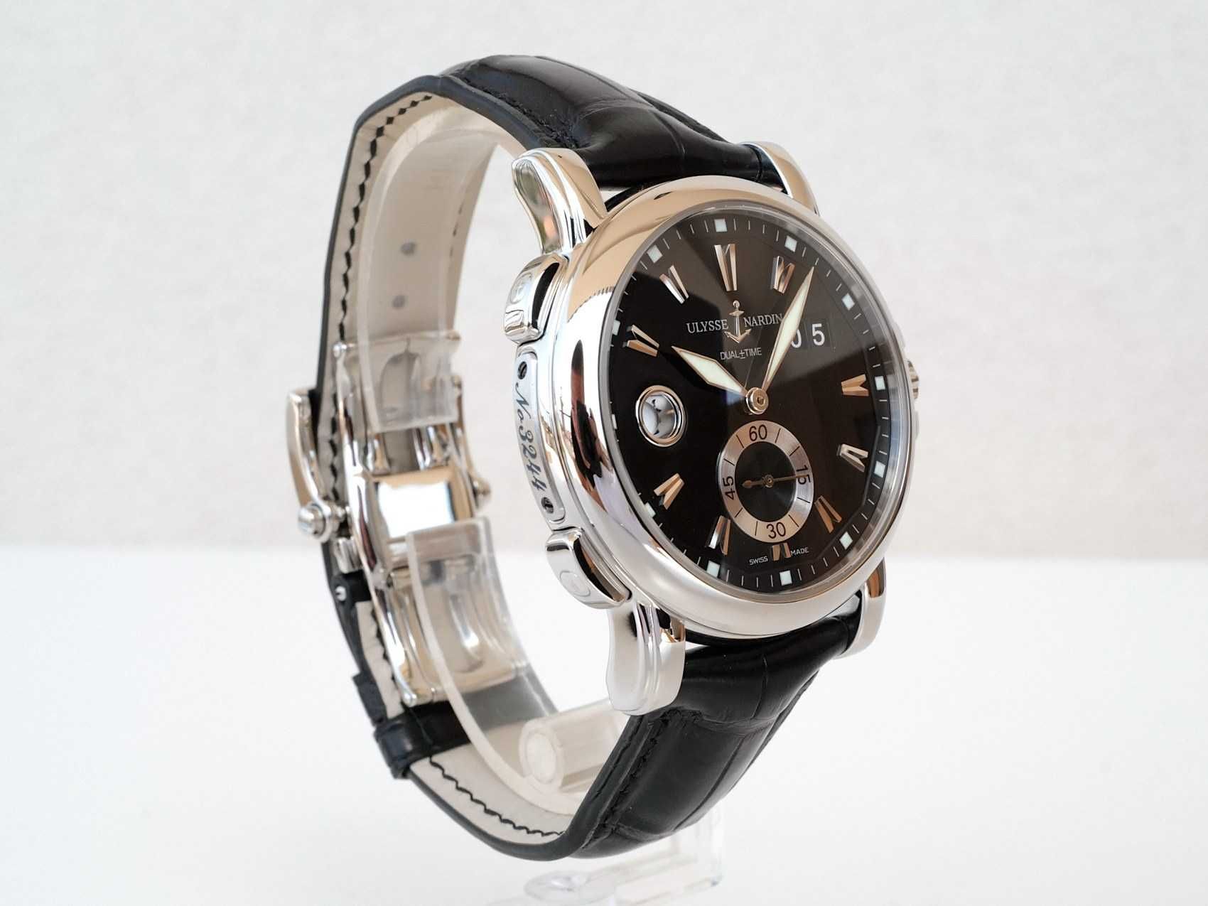 Ulysse Nardin GMT Big Date 42mm