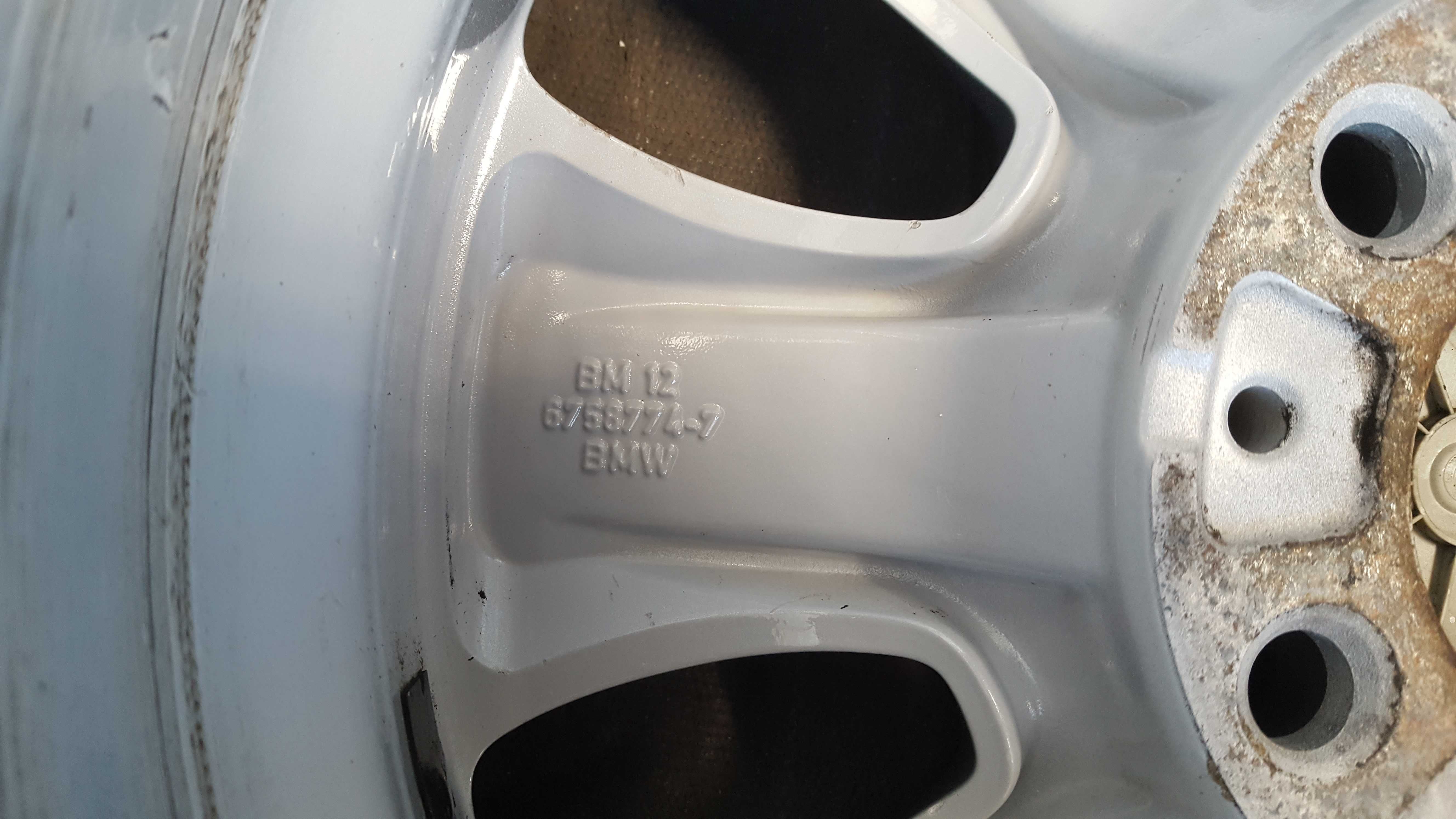 Felgi aluminiowe kpl 5x120 7Jx16cali IS20 BMW E60 E61 E39