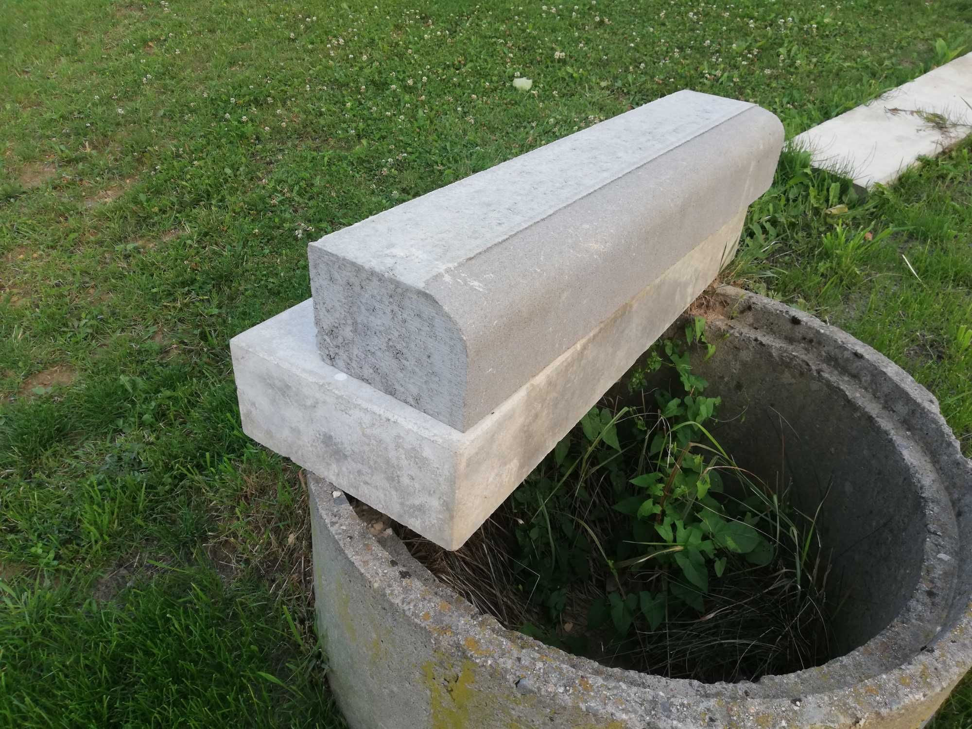 Krawężniki, krawężnik najazdowy, blok schodowy (szare)