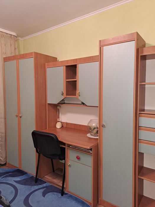 Стінка дитяча (меблі)