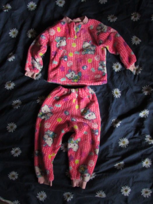 Теплая флисовая пижама на 3-4 года,Hello Kitty 98-104 р. (осень-зима)