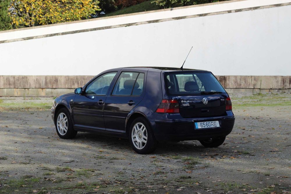 Volkswagen Golf 4 1.9 TDI – Automático – Excelente estado