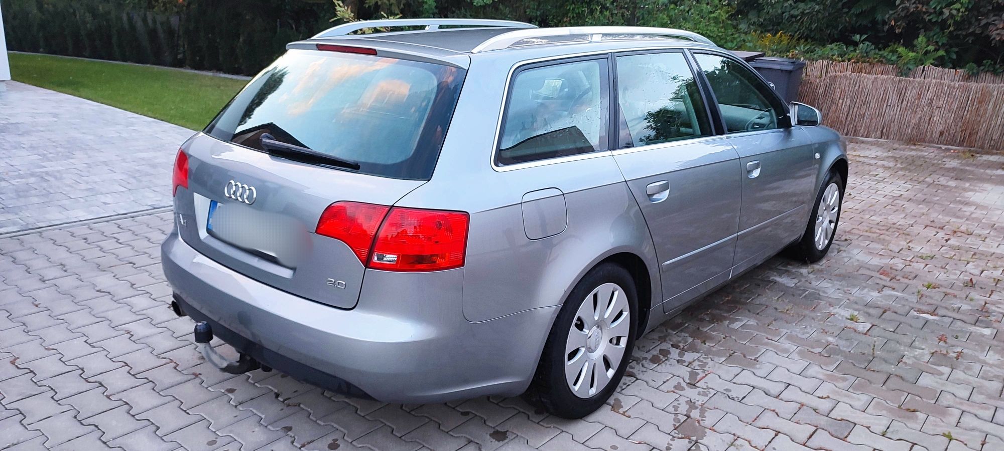 Audi A4 Avant 2.0 LPG z hakiem