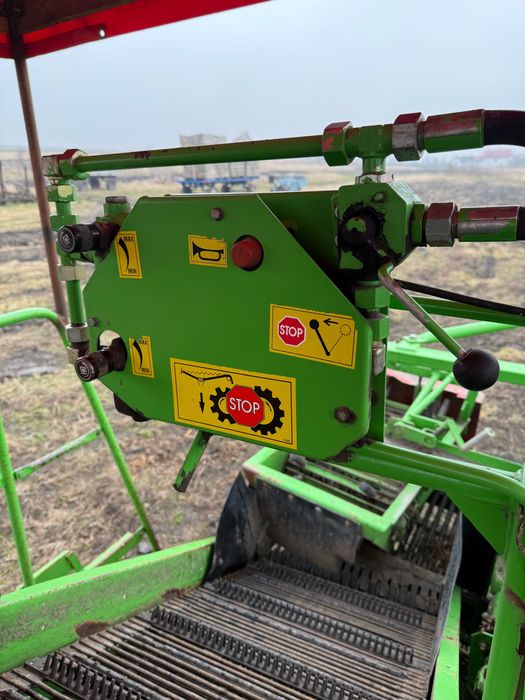 Картопляний комбайн PURA 2000