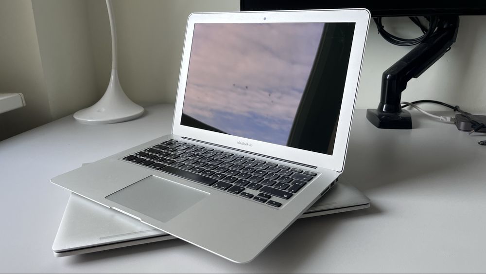 MacBook Air 13” Early 2015 - gotowy do pracy