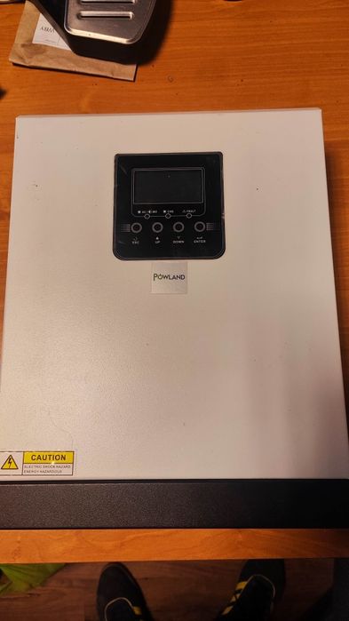 Inwerter falownik hybrydowy  24V 3000VA