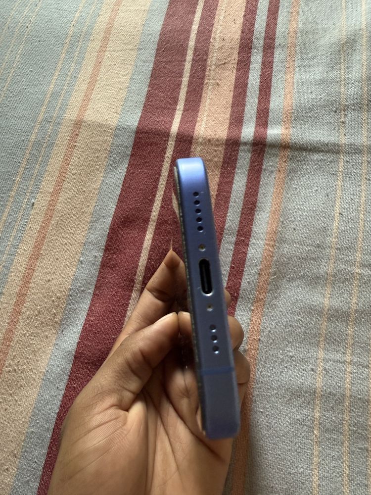 iphone 16 com garantia ate 13 de outubro de 2025