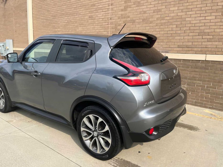 Nissan JUKE SL      2017