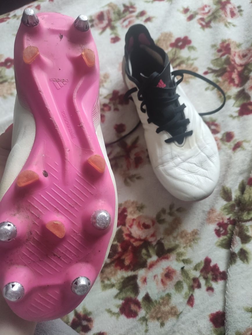 Profesjonalne wkręty adidas copa
