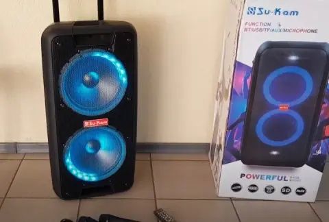 Портативна колонка Su-Kam 1010 + 2 мікрофони