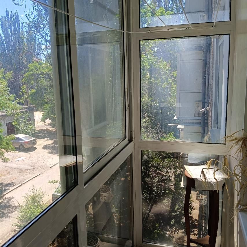 Продаю 3 ком кв Парковая 3/5 кирпич, ремонт, мебель, техника