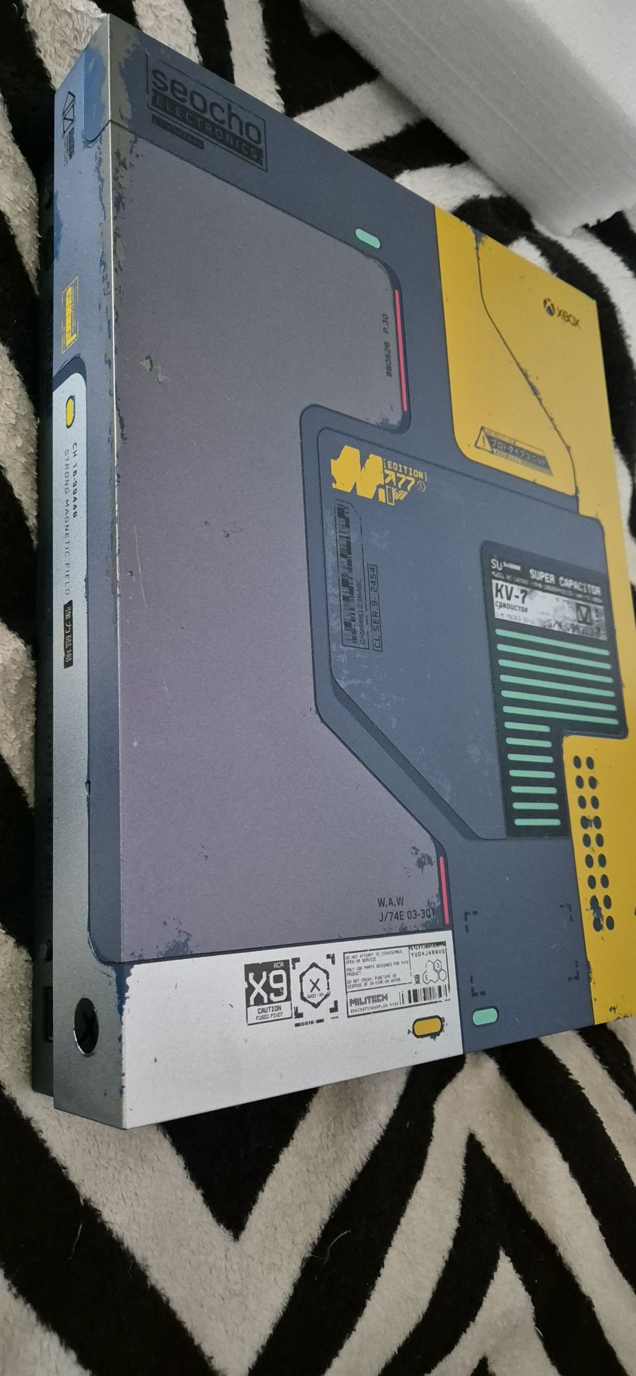 Xbox one x 1tb cyberpunk edition