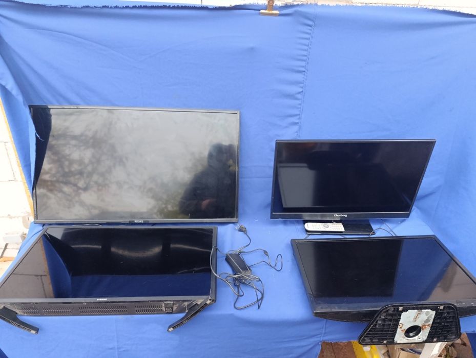 Плазменный телевизор Elenberg E 29Q770A LED телевізор 40BF400