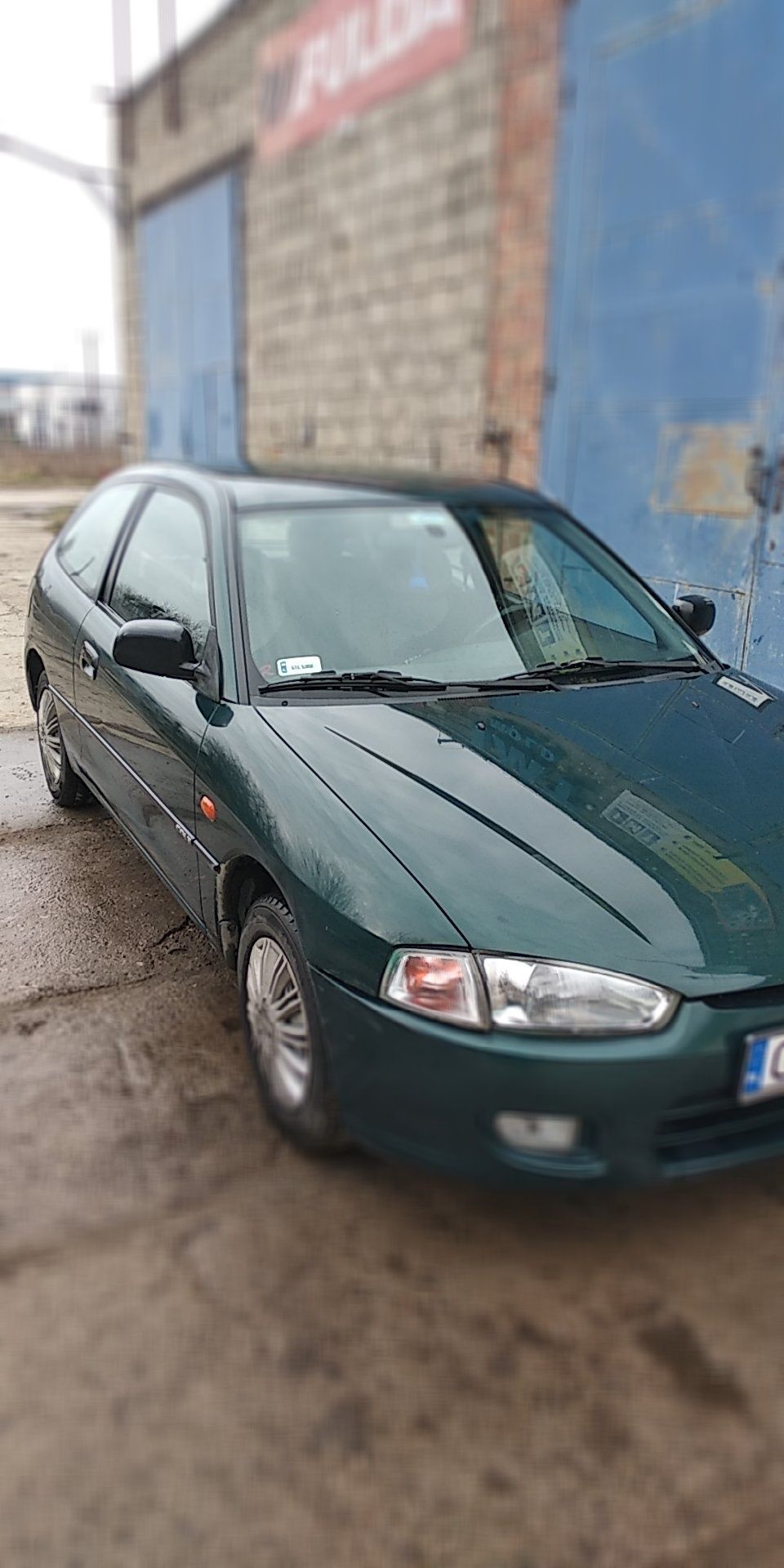 Mitsubishi Colt 1996r