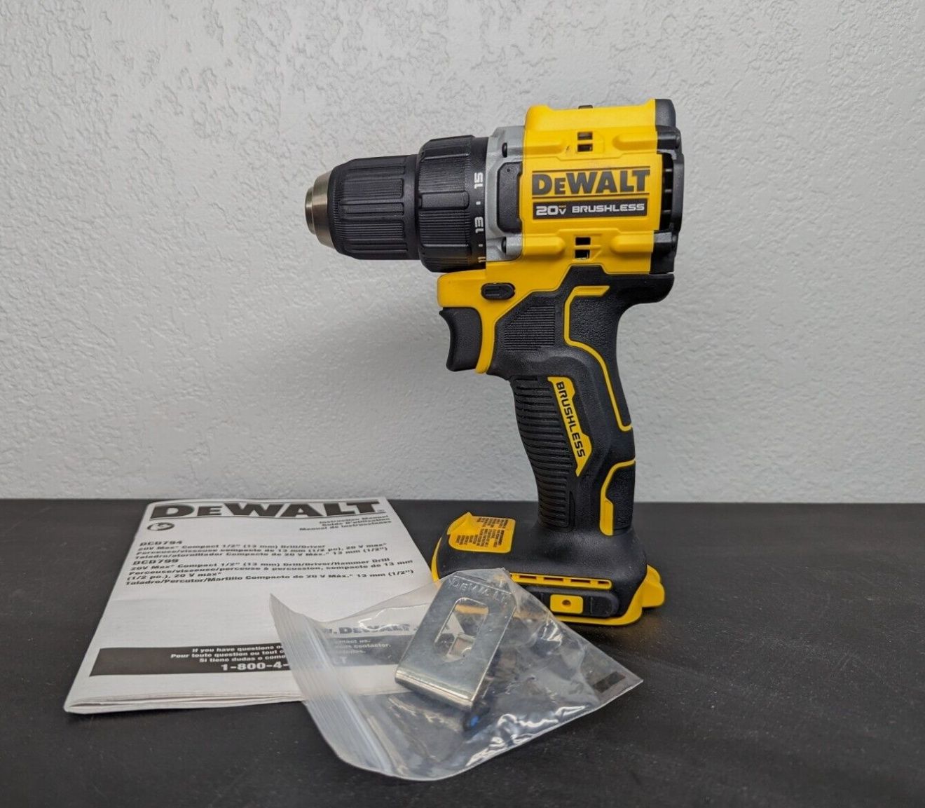 DeWALT DCD794 20V безщітковий дриль шуруповерт