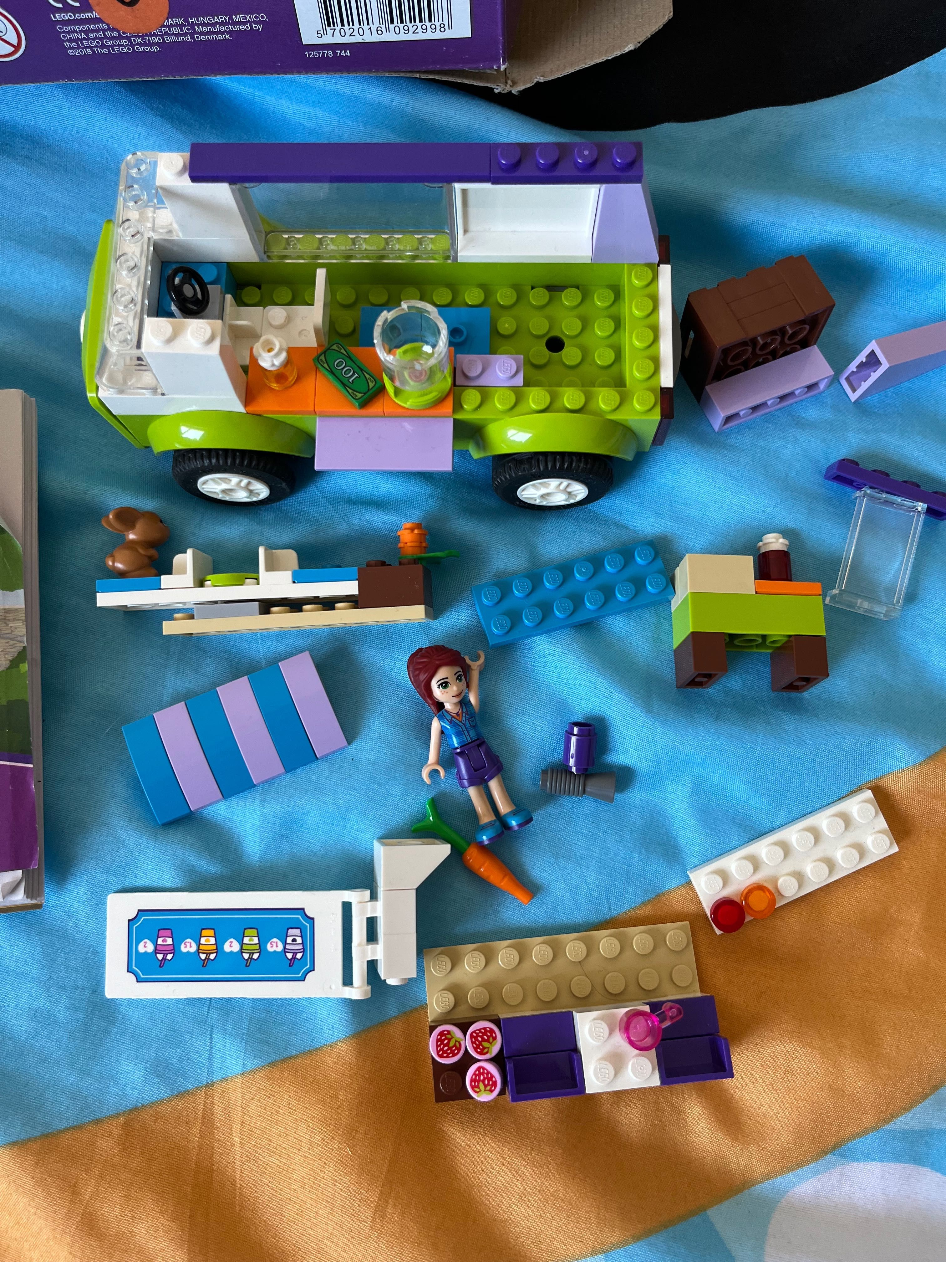 Lego Friends (menina) com caixa e instruções