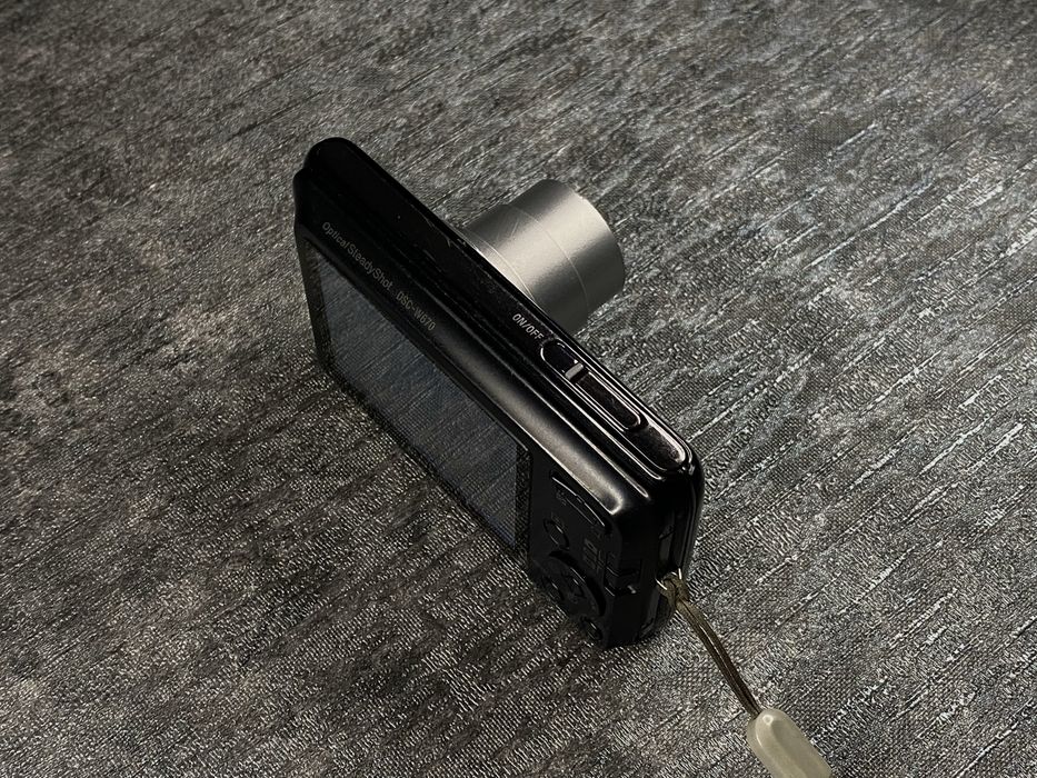 Sony Cyber-Shot DSC-W670