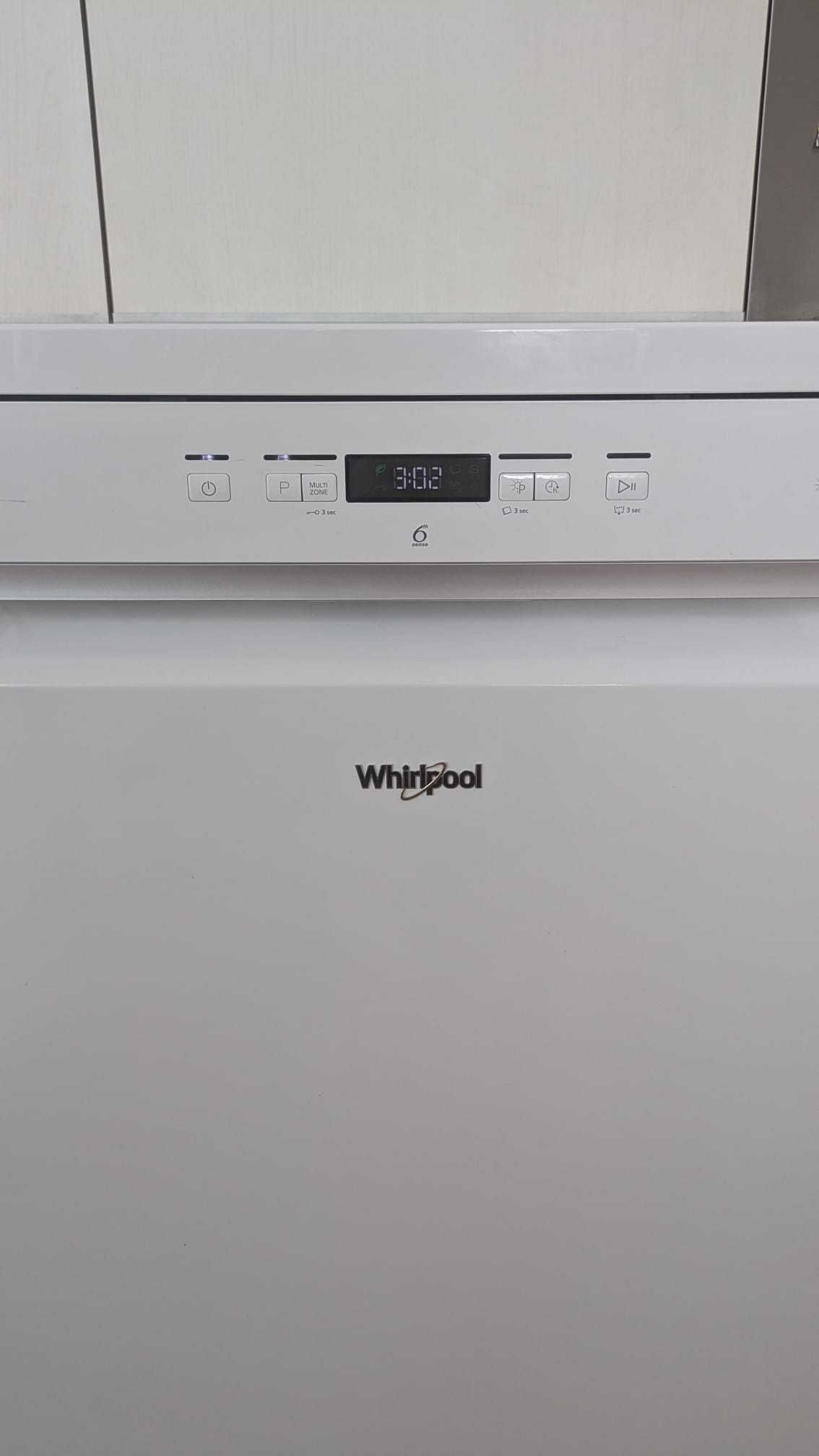 Máquina de lavar loiça Whirlpool WFC 3C26 P