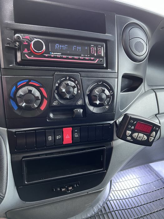 Iveco Daily 35s12 chłodnia izoterma FV23%