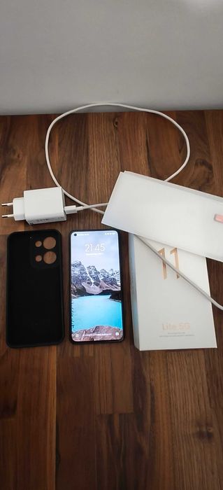 Xiaomi Mi 11 Lite 5G 8GB/128GB Preto - Bateria NOVA