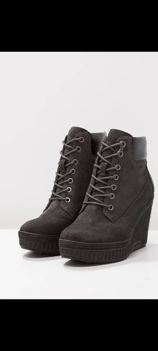 Зимові чоботи Calvin Klein 35 р хутро платформа