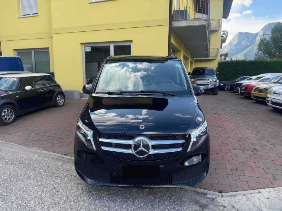 Mercedes-Benz V-class      2019