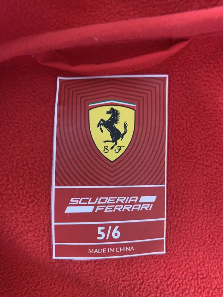 Casaco Ferrari menino