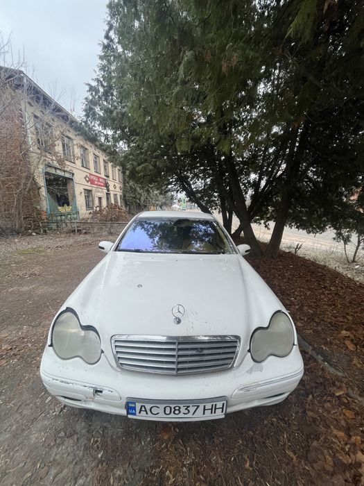 Mercedes-benz w203 c240