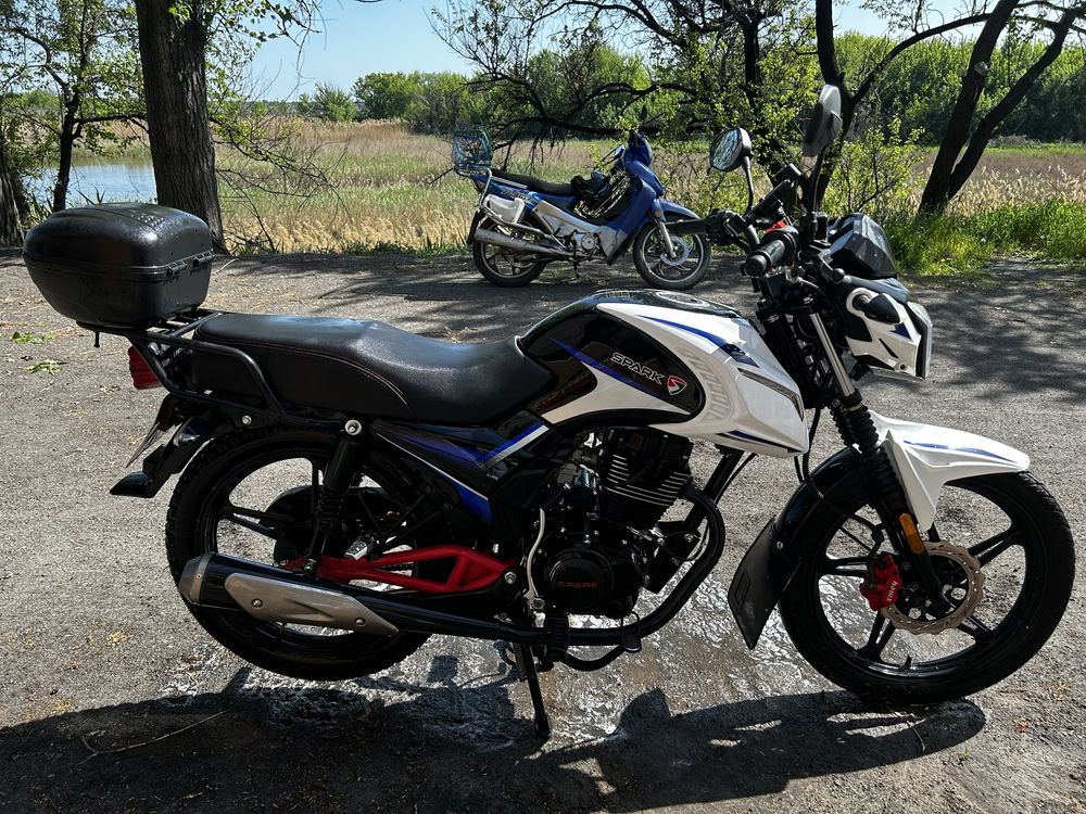 Мотоцикл Spark150