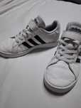 Sapatilhas Adidas Menino 32